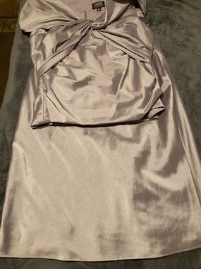 Adrianna Papell silver jacquard  set  NWT